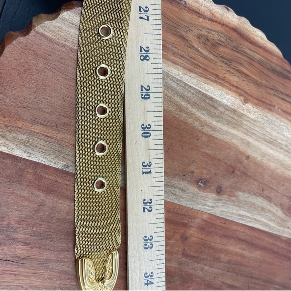 Gold Tone Metal Mesh Belt Size S/M - Picture 3 of 4